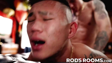 Stud Jayden Marcos goes all out fucking asian Damien Cruz