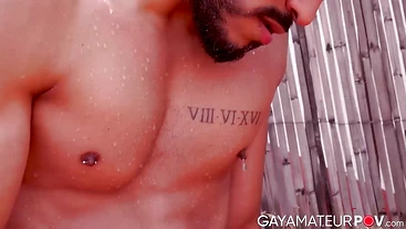 Latino Valentino Sistor release his juice after an outdoor wet dick stroking