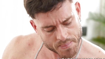 Sensual barebacking with hunks Manuel Reyes and Jamal Costa