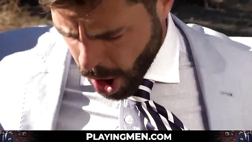 PlayingMen.com - Suit daddy Hector De Silva's outdoor doggystyle anal pounding session