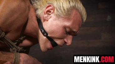 Johnny Moon endures sweet shaking orgasms with Jordan Starr