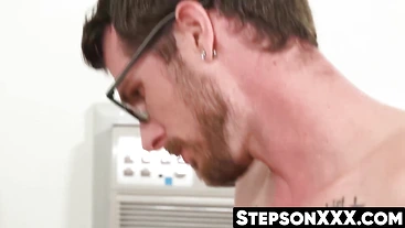 Dad wrecks stepsons hole with huge cock and desire