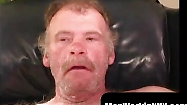 MenWorkinXXX.com - Mature stud masturbates intensely after being interviewed vigorously