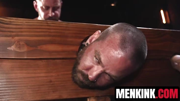 Top Johnny Ford shoves his big, throbbing meat into hungry sub Jayson Parkers ass