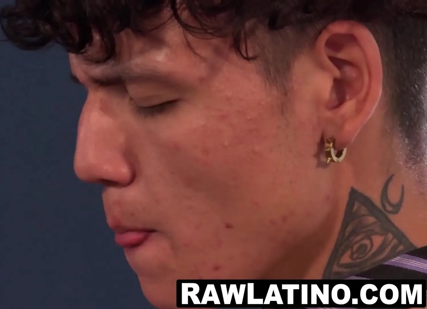 Latinos Leonel and Cesar bareback then facialize