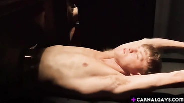 Flip fuck with Grayson Cole and Vincent Grey