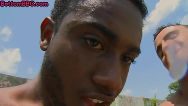 Ripped black str8 analriding stranger