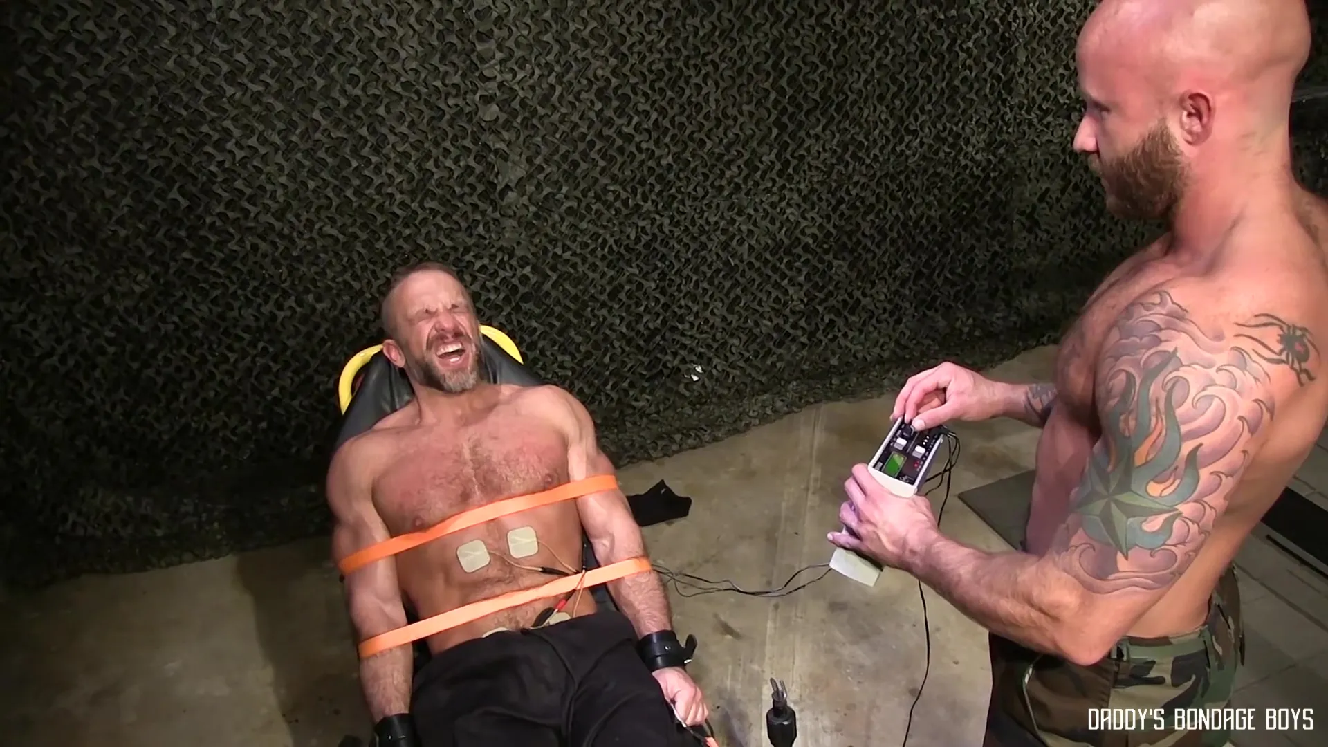 daddysbondageboys: Dirk Caber And Drake Jaden Electro Torment Soldier Interrogation With Rope And Wand