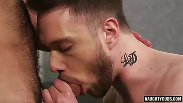 Big dick gay oral sex with cumshot